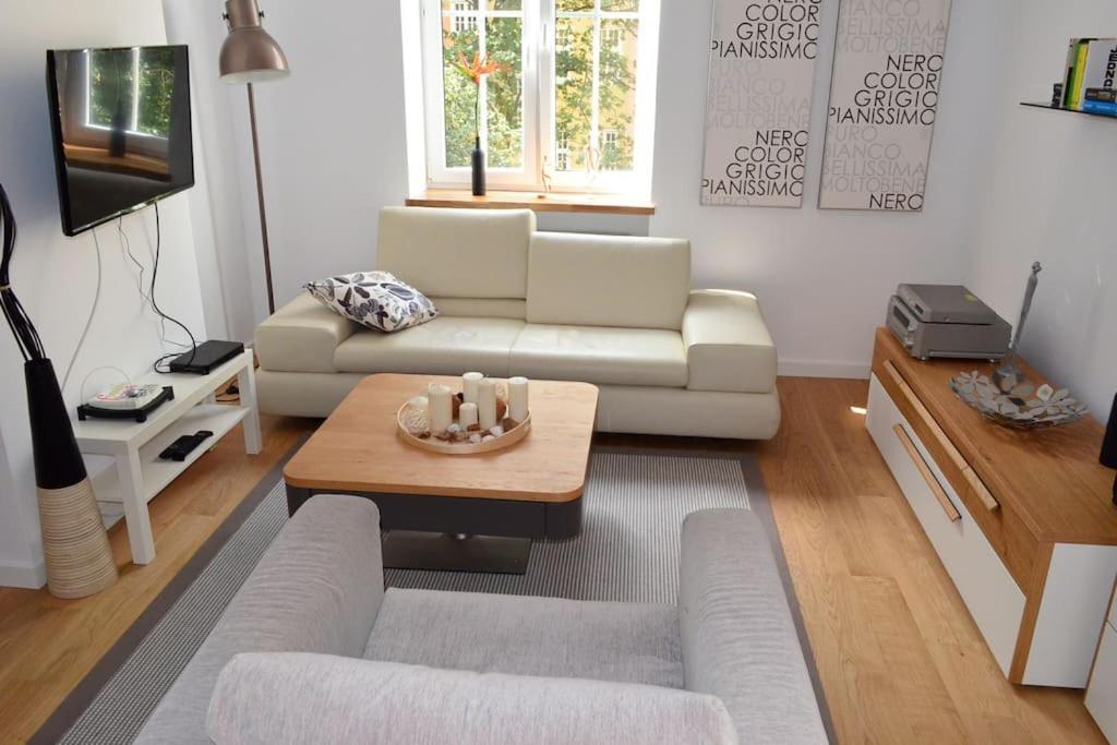 Hello Apartments Modena Sw Ducha กดัญสก์ ภายนอก รูปภาพ